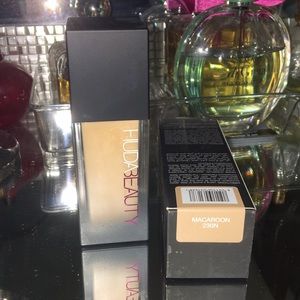 Huda faux filter 230 N Macaroon